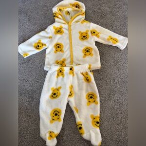 Disney Baby Pooh Bear Outfit – Pants & Hooded Button-Up Shirt 🐻🍯
